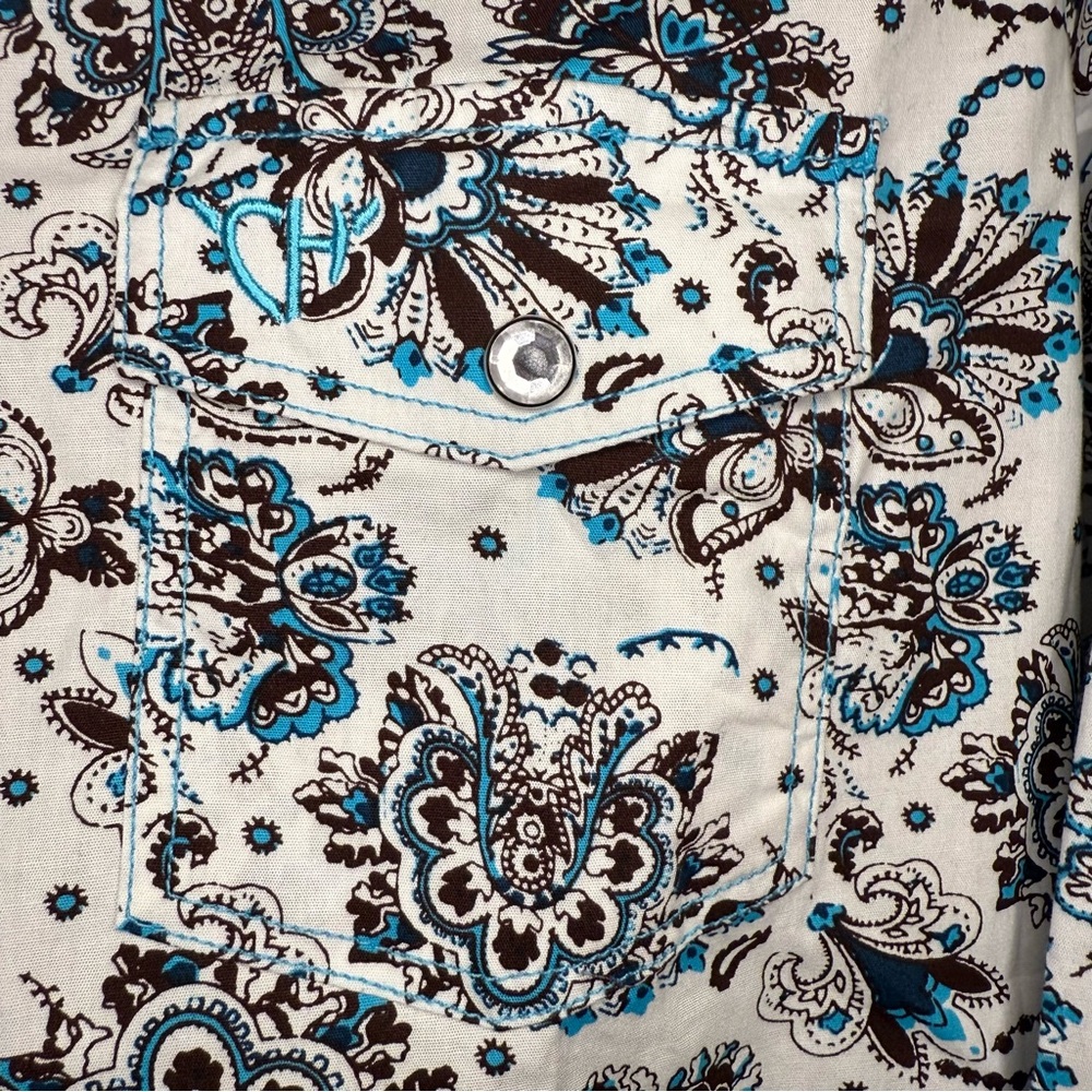 Cowgirl Hardware button shirt - Picture 5 of 9